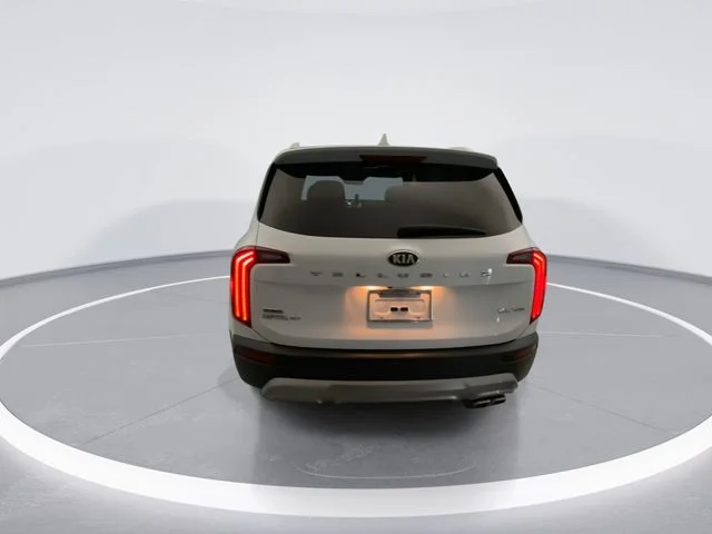 Used 2021 White Kia SX image 5