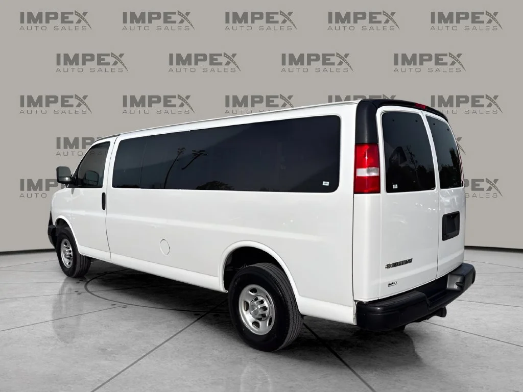 Used 2024 White Chevrolet LS image 3
