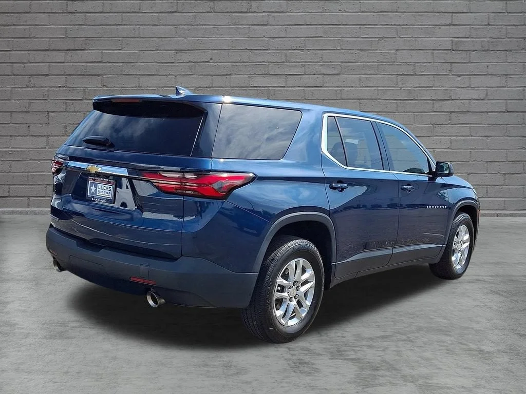 Used 2022 Northsky Blue Metallic Chevrolet LS image 41