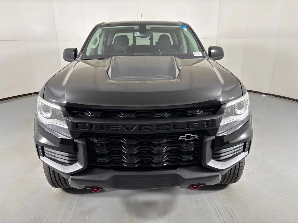 Used 2022 Black Chevrolet ZR2 image 4