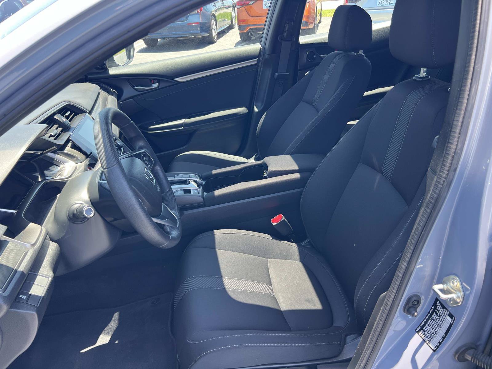 2018 Honda Civic Hatchback EX - Photo 18