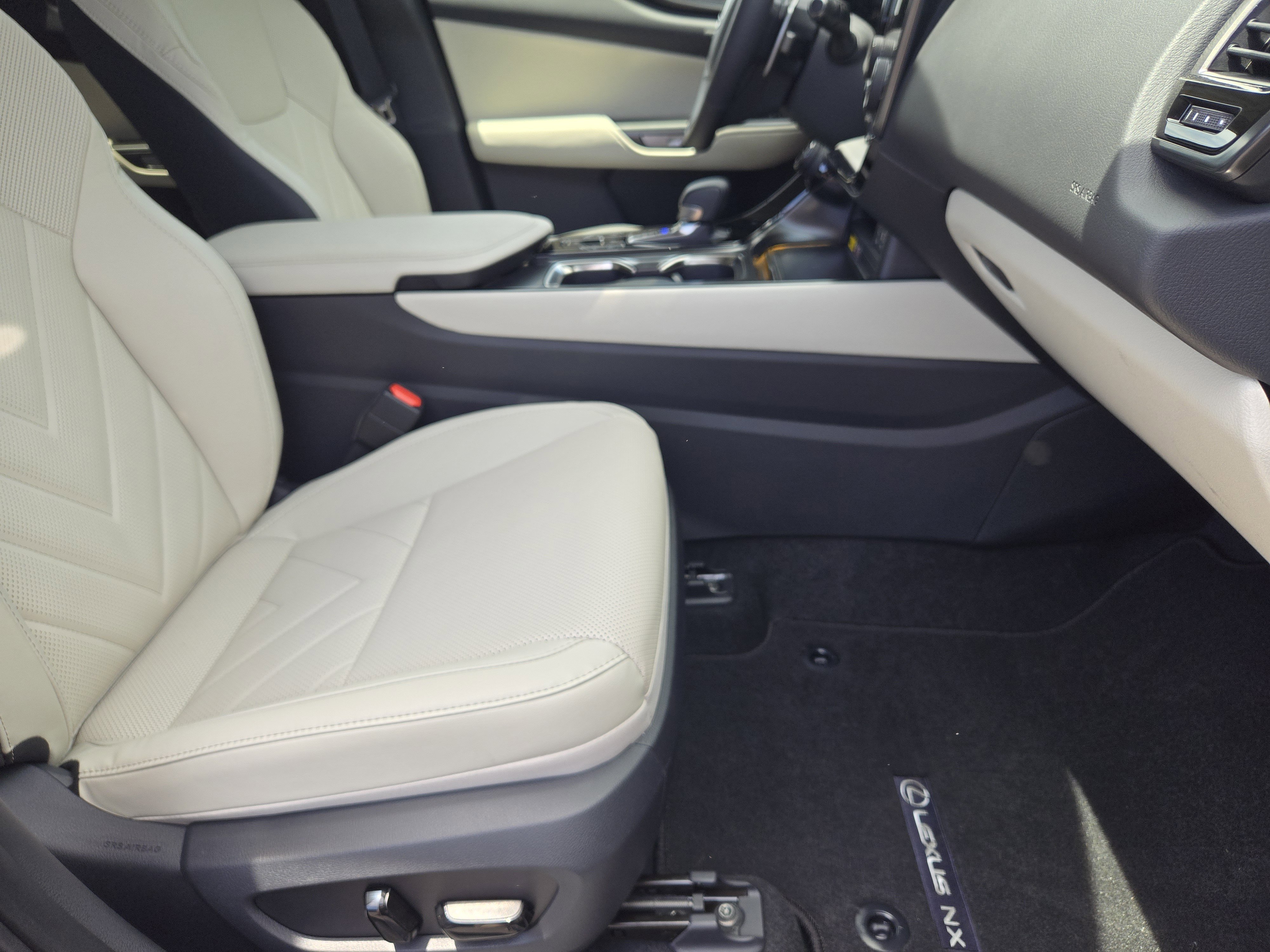 New 2026 Caviar Lexus LUXURY AWD image 10