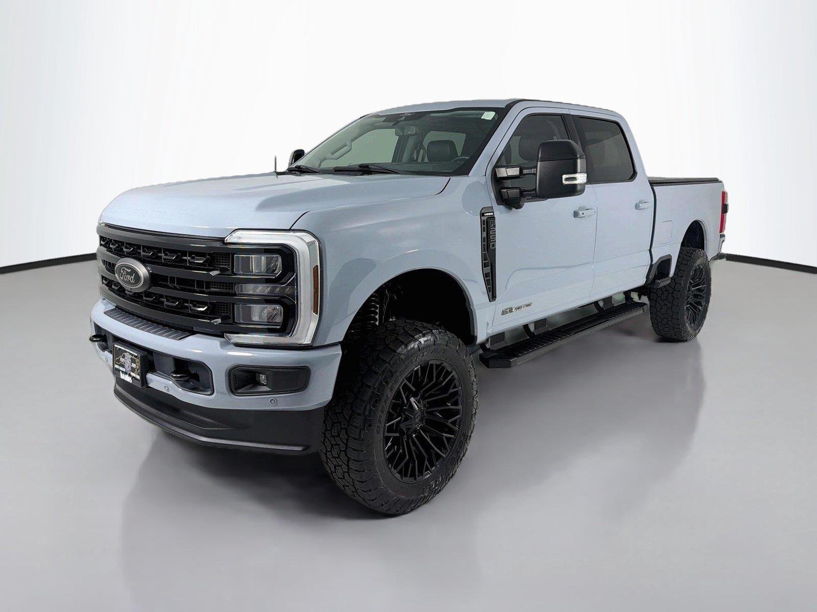 Used 2024 Glacier Gray Metallic Tri-Coat Ford LARIAT image 1