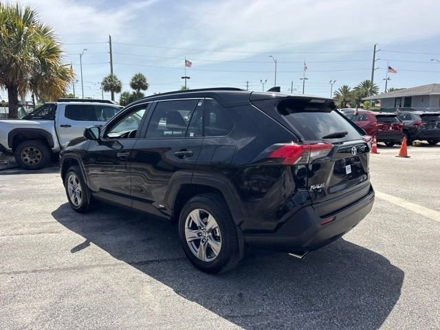 2025 Toyota RAV4 LE - Photo 12