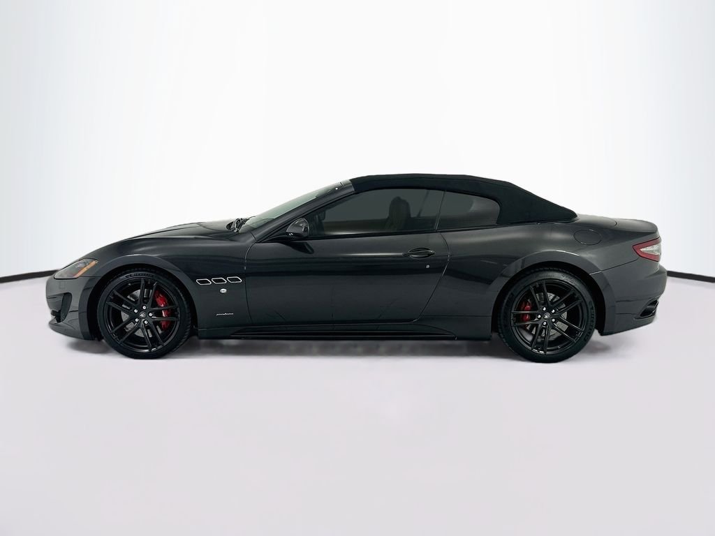 Used 2017 Grigio Granito Metallic Maserati Sport image 16