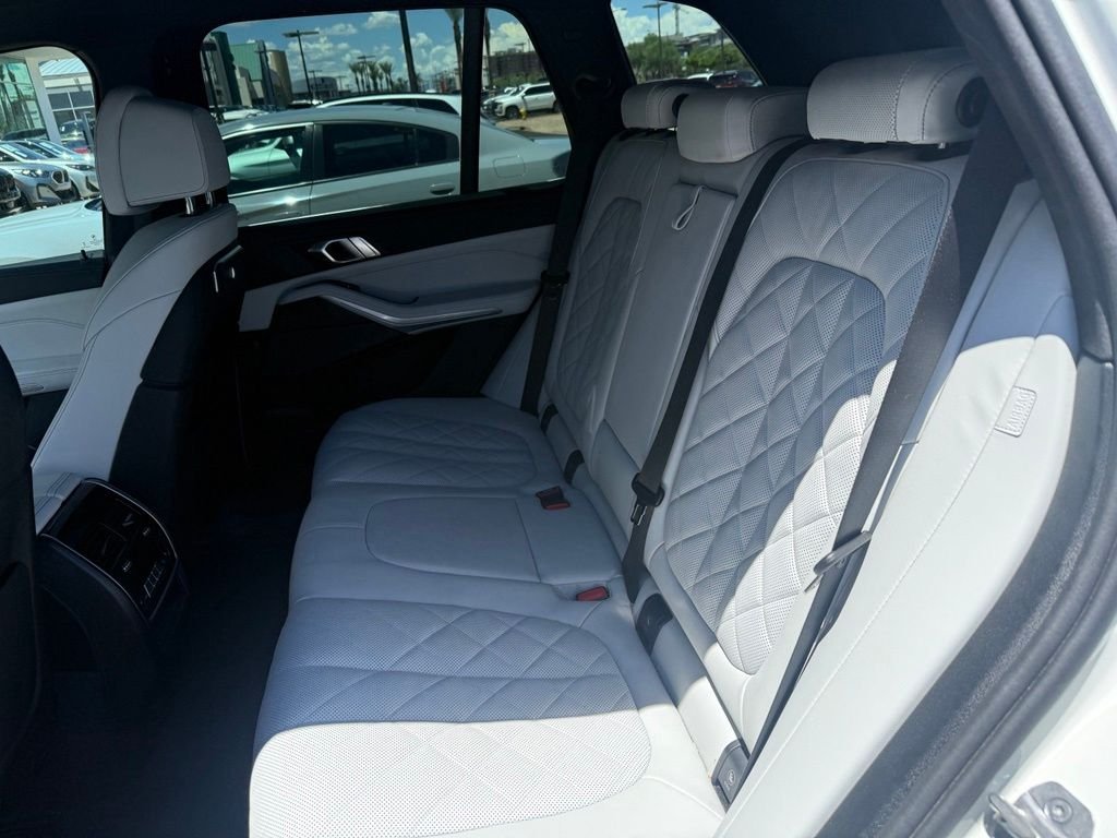Certified Used 2024 White Metallic BMW xDrive40i image 6