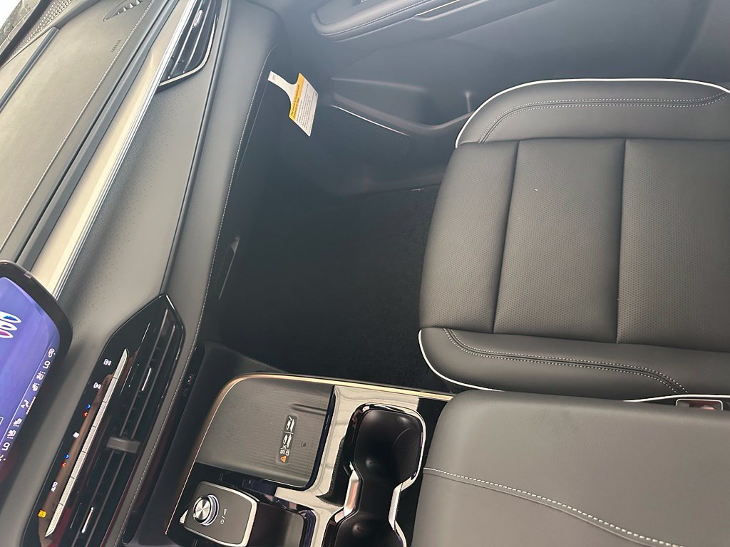 2026 Buick Enclave Avenir - Photo 25