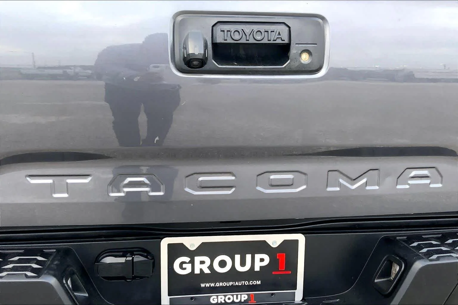 Used 2020 Magnetic Gray Metallic Toyota SR image 10