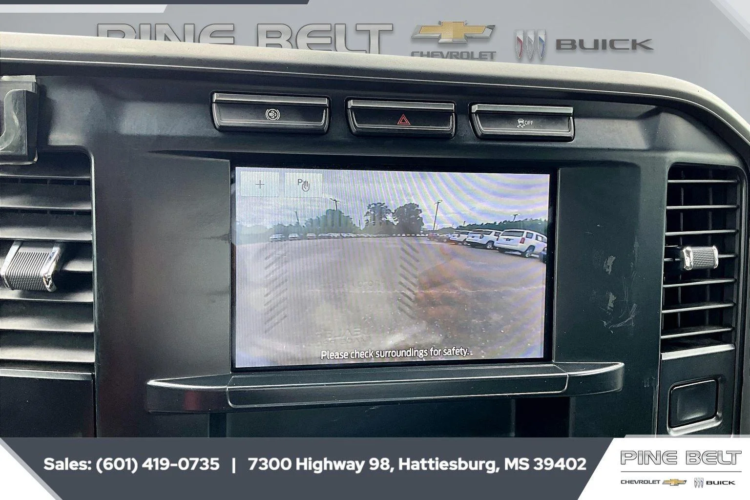 Used 2023 White Ford XL image 16