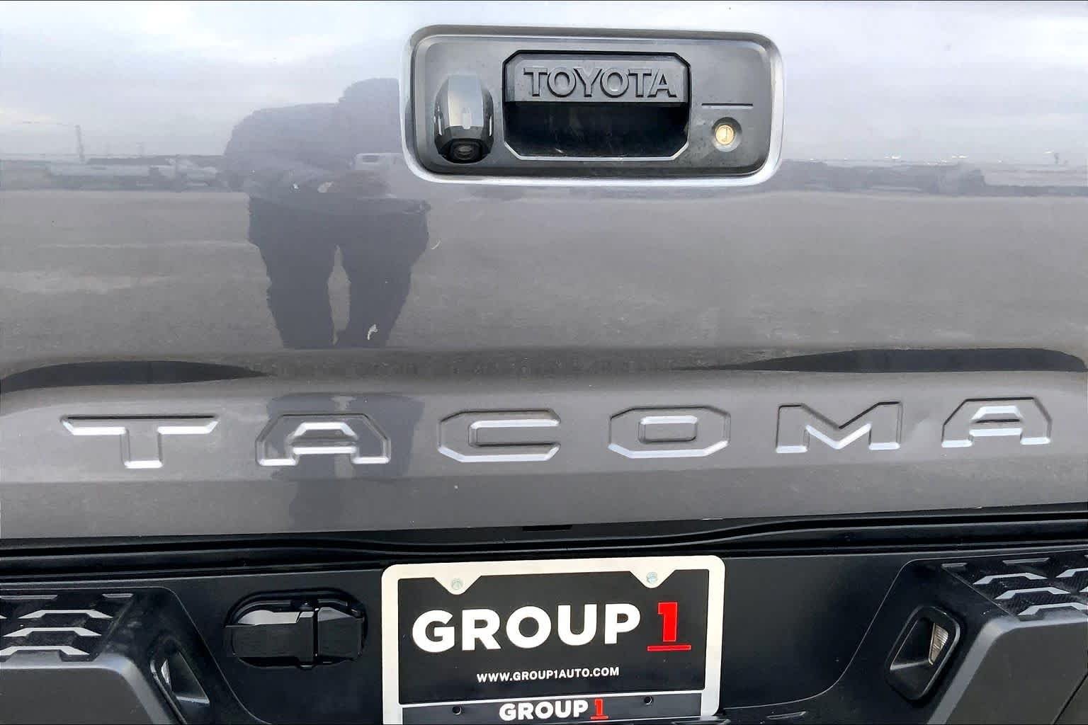 Used 2020 Magnetic Gray Metallic Toyota SR image 10