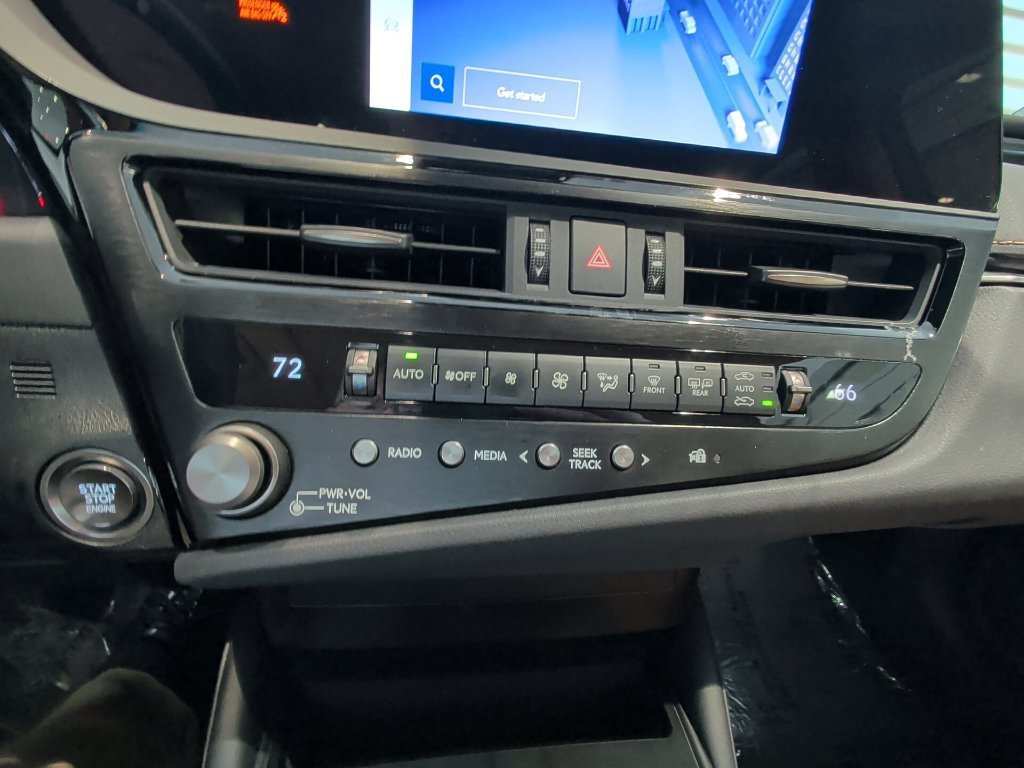2023 Lexus ES 350 - Photo 16