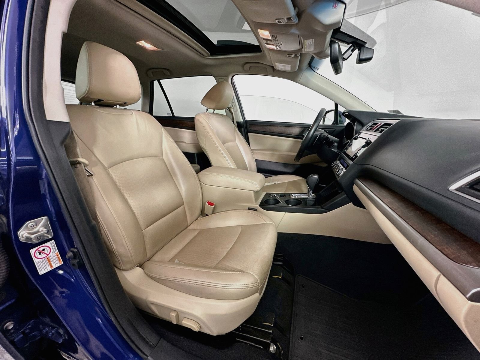 Used 2017 Lapis Blue Pearl Subaru 2.5i image 30