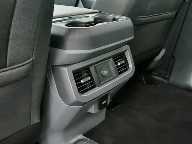 New 2027 Carbonized Gray Metallic Ford F-250® XLT image 26