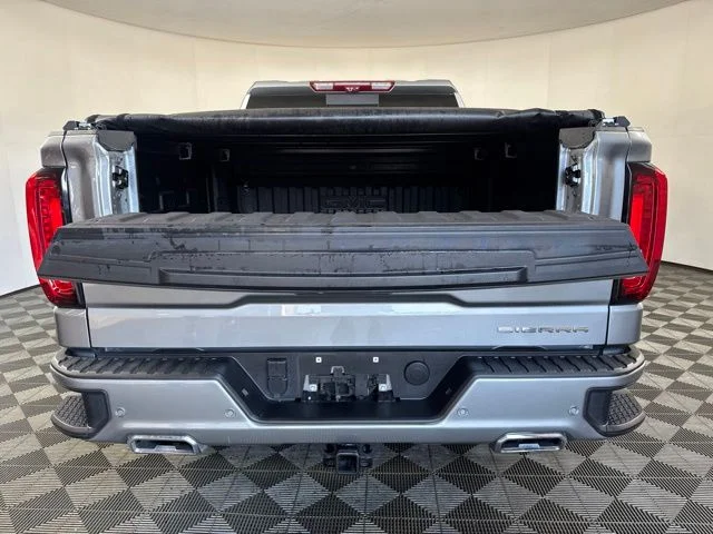 Used 2025 Sterling GMC Denali image 22