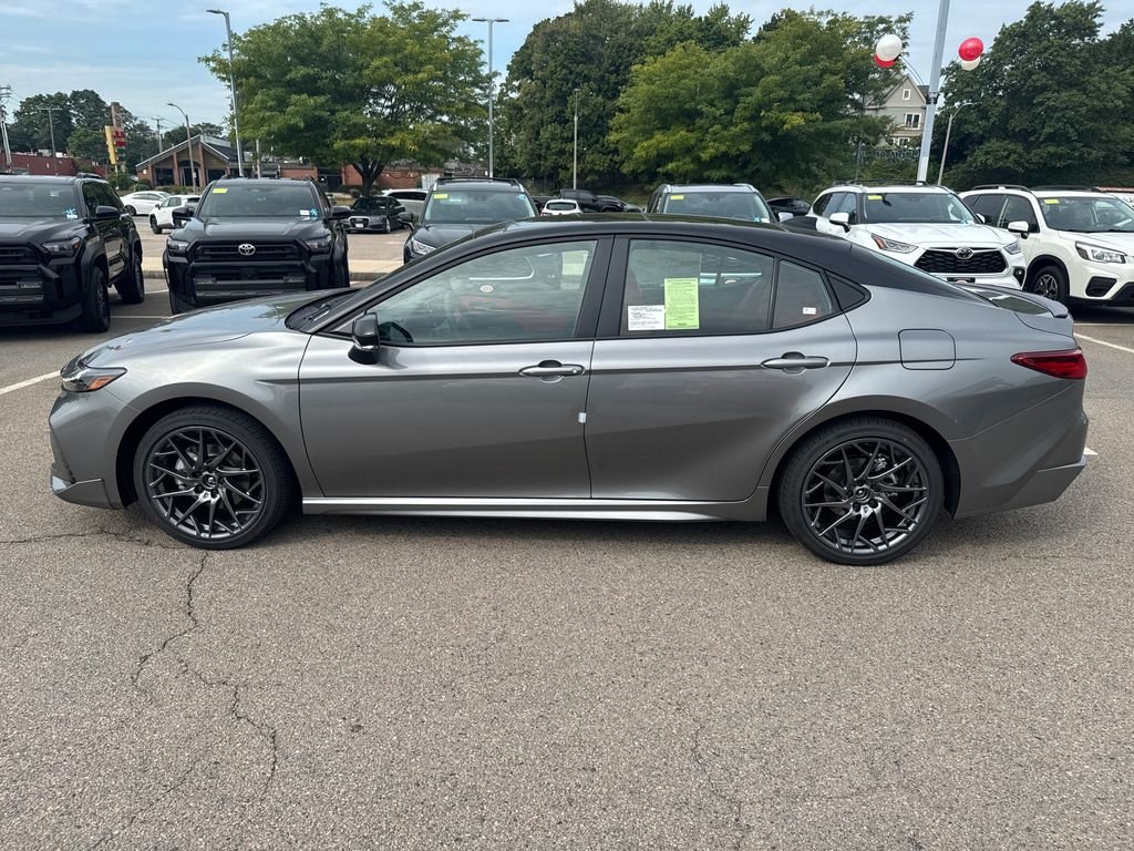 New 2026 Heavy Metal with Midnight Black Metallic roof Toyota XSE image 4