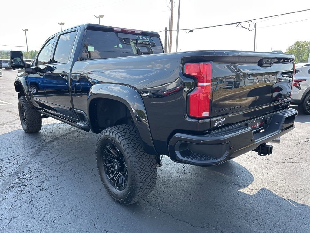 2025 Chevrolet Silverado 2500 HD High Country - Photo 8