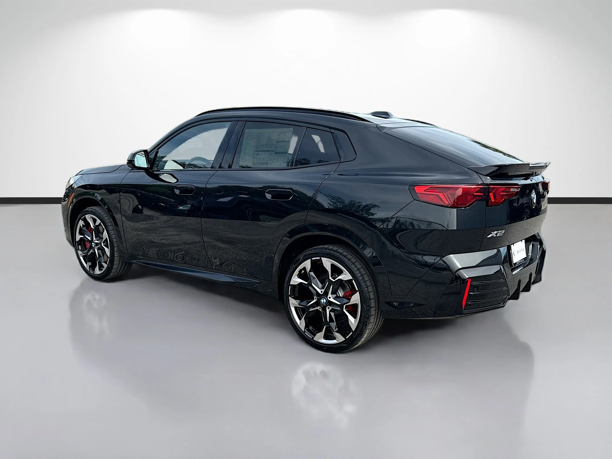 New 2026 Black Sapphire Metallic BMW xDrive28i image 5