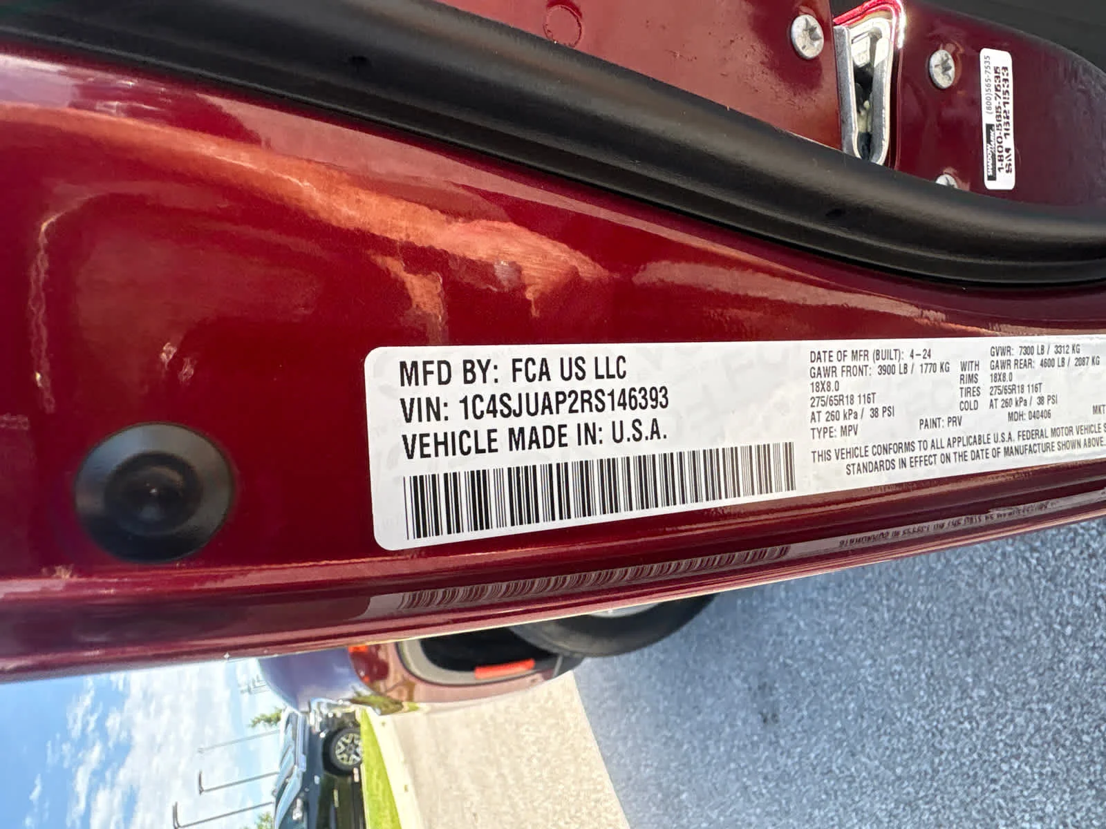 Used 2024 Velvet Red Pearlcoat Jeep  image 31