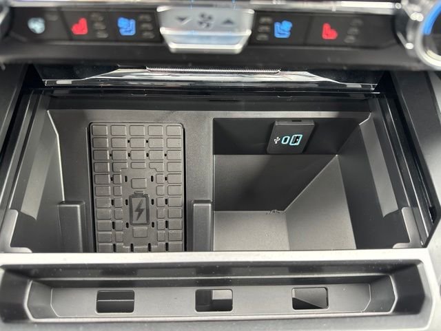 New 2026 Argon Blue Metallic Ford F-350® Lariat® image 28