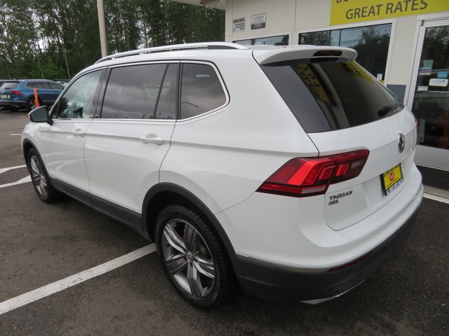 Used 2021 Pure White Volkswagen SEL image 3