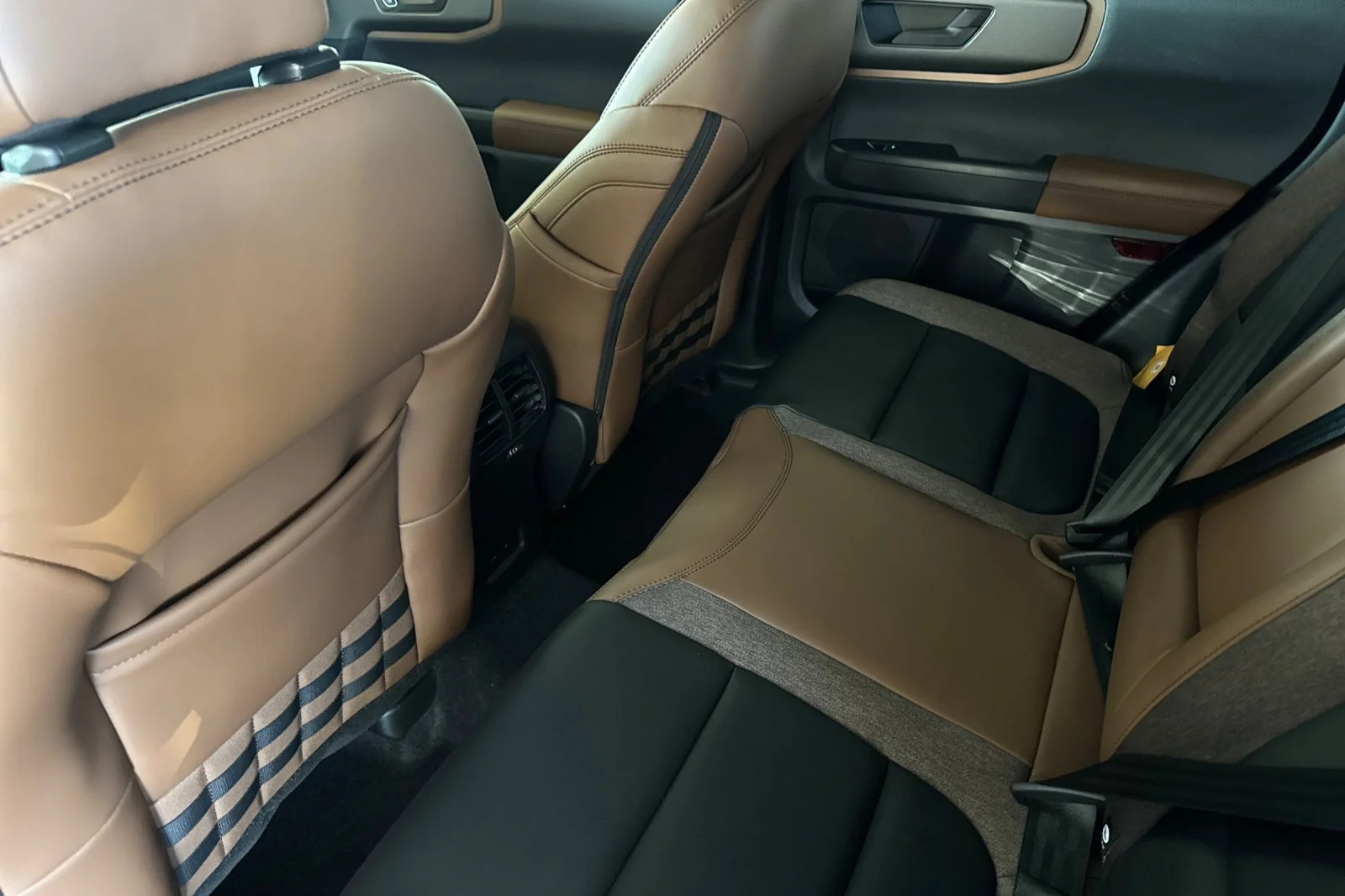 New 2026 Carbonized Gray Metallic Ford Outer Banks® image 13