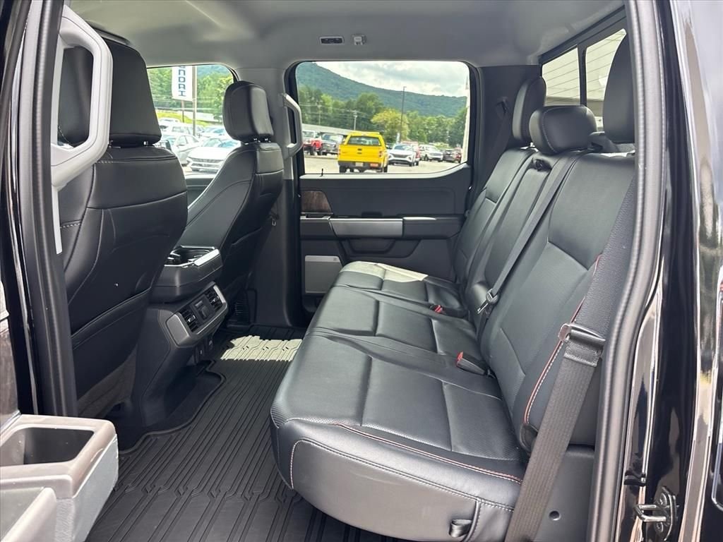 Used 2023 Black Metallic Ford Lariat image 10