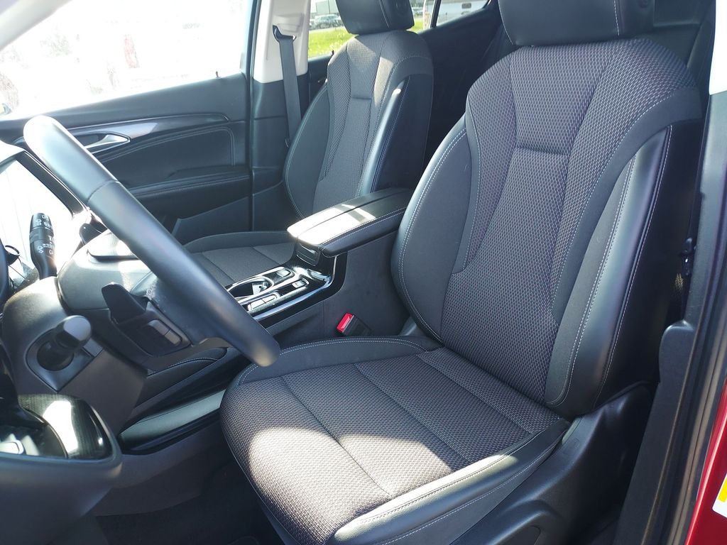 Used 2022 Red Buick Preferred image 17