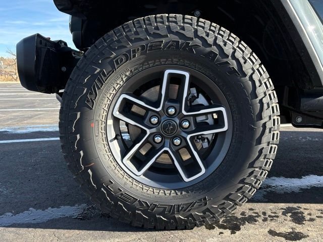 New 2026 Anvil Clear-Coat Exterior Paint Jeep Mojave image 30