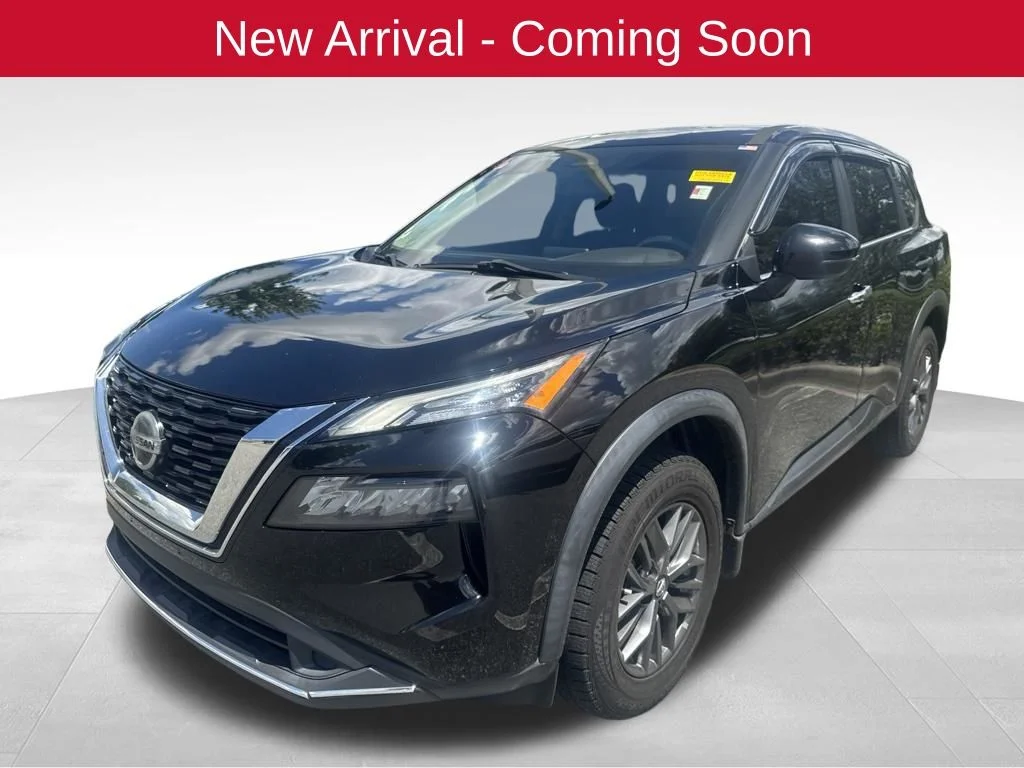 Used 2021 Black Nissan S image 2