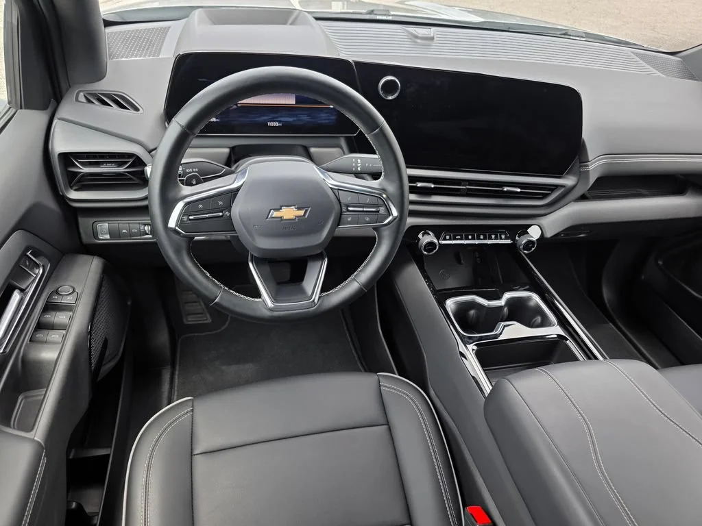 Used 2026 Slate Gray Metallic Chevrolet LT - Standard Range image 26