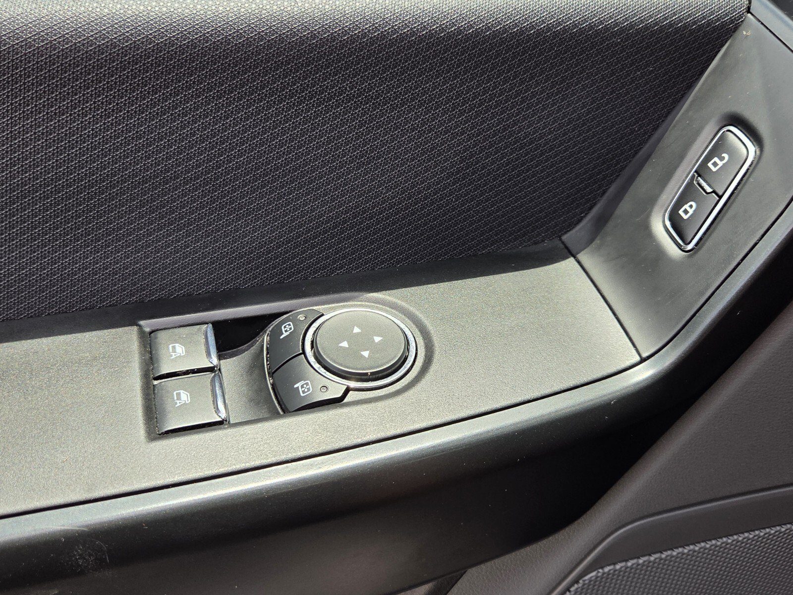 Used 2023 Blue Metallic Ford XL image 10