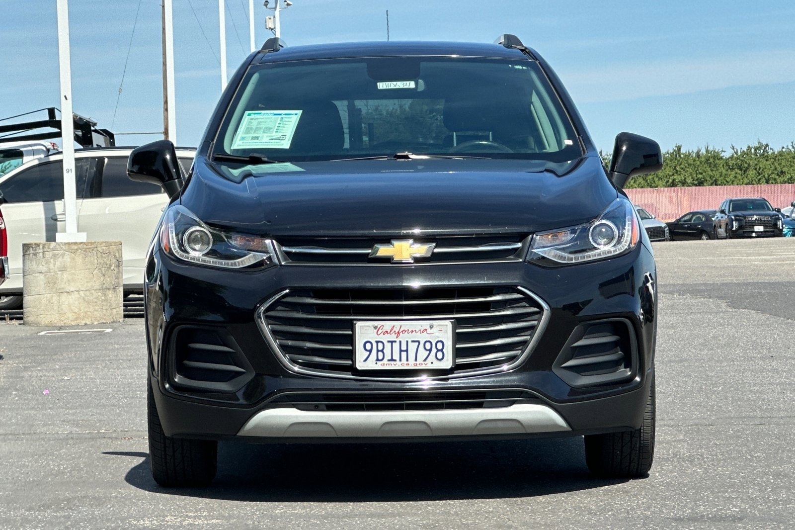Used 2022 Mosaic Black Metallic Chevrolet LT image 9