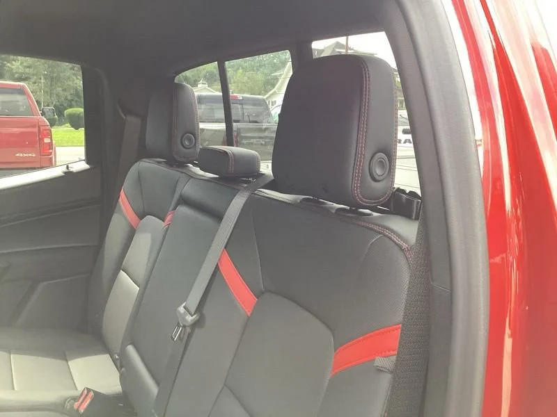 2026 Chevrolet Colorado Z71 - Photo 20