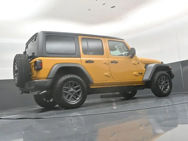 New 2026 Goldilocks Exterior Paint Jeep Sport S image 40