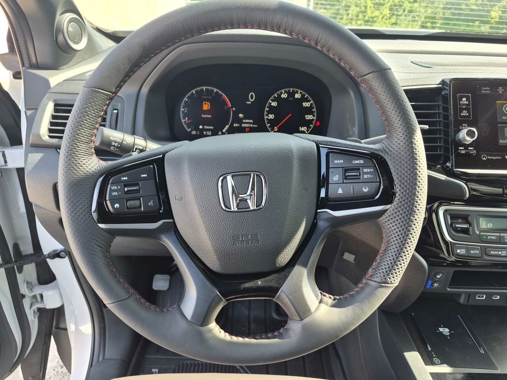 2026 Honda Ridgeline Black Edition - Photo 11