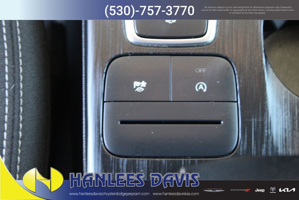 Used 2024 Gray Ford Active image 19