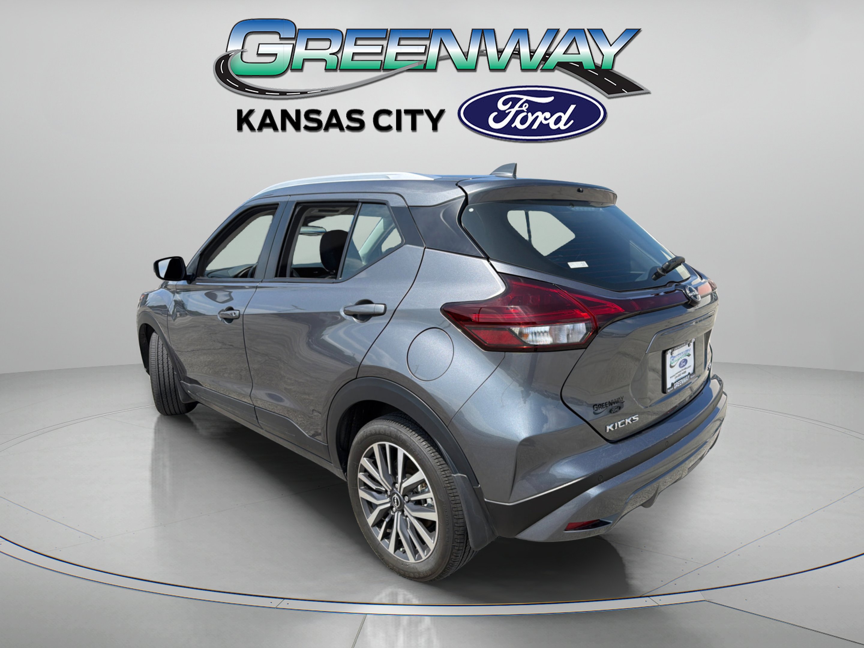 Used 2024 Gun Metallic Nissan SV image 6