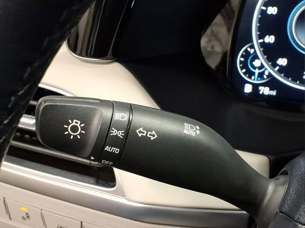 Certified Used 2022 Moonlight Hyundai Calligraphy image 18