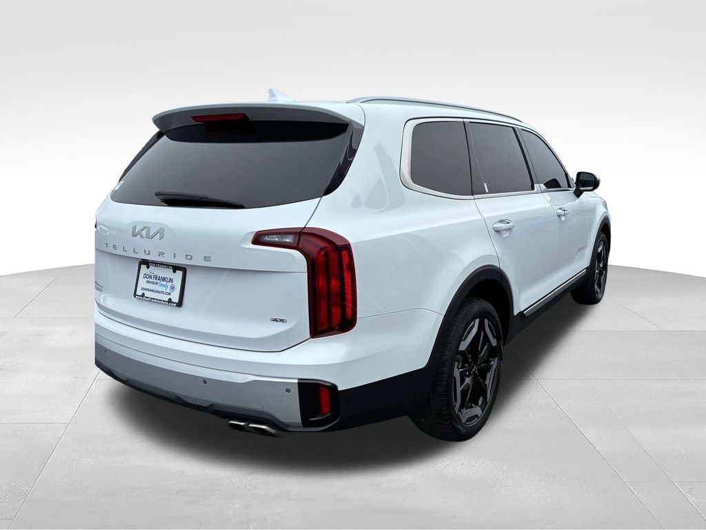 Certified Used 2024 White Kia S image 6