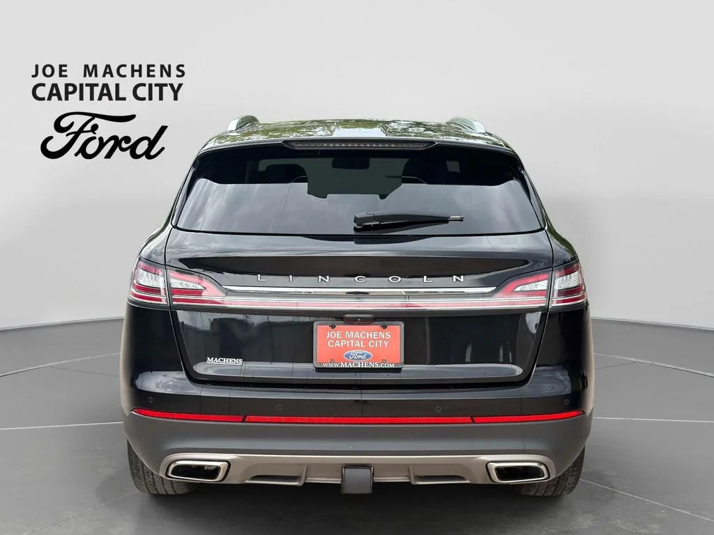 Used 2023 Black Lincoln Reserve image 6