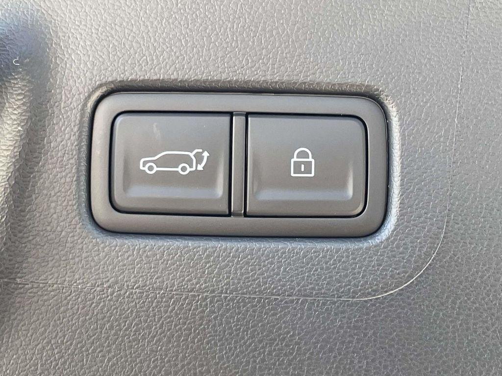 New 2026 Gray Hyundai Calligraphy FWD image 9