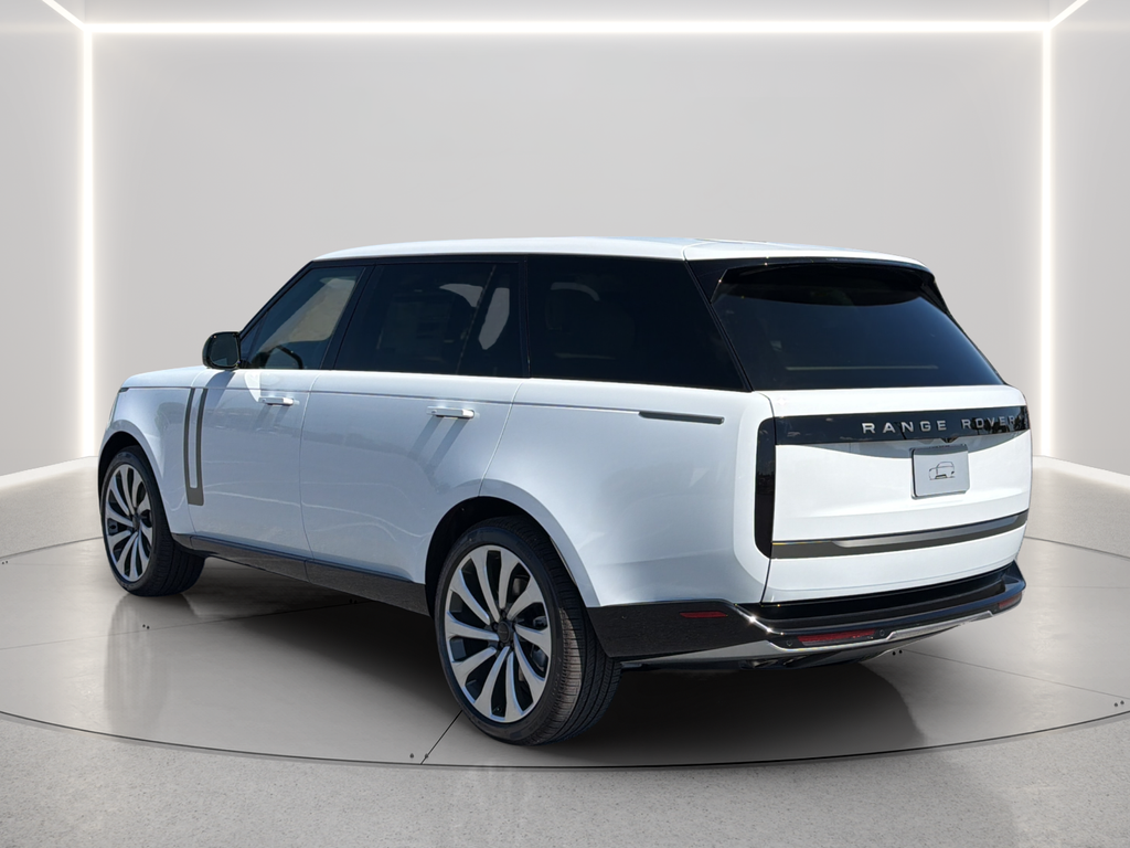 New 2026 Fuji White Land Rover SE image 14