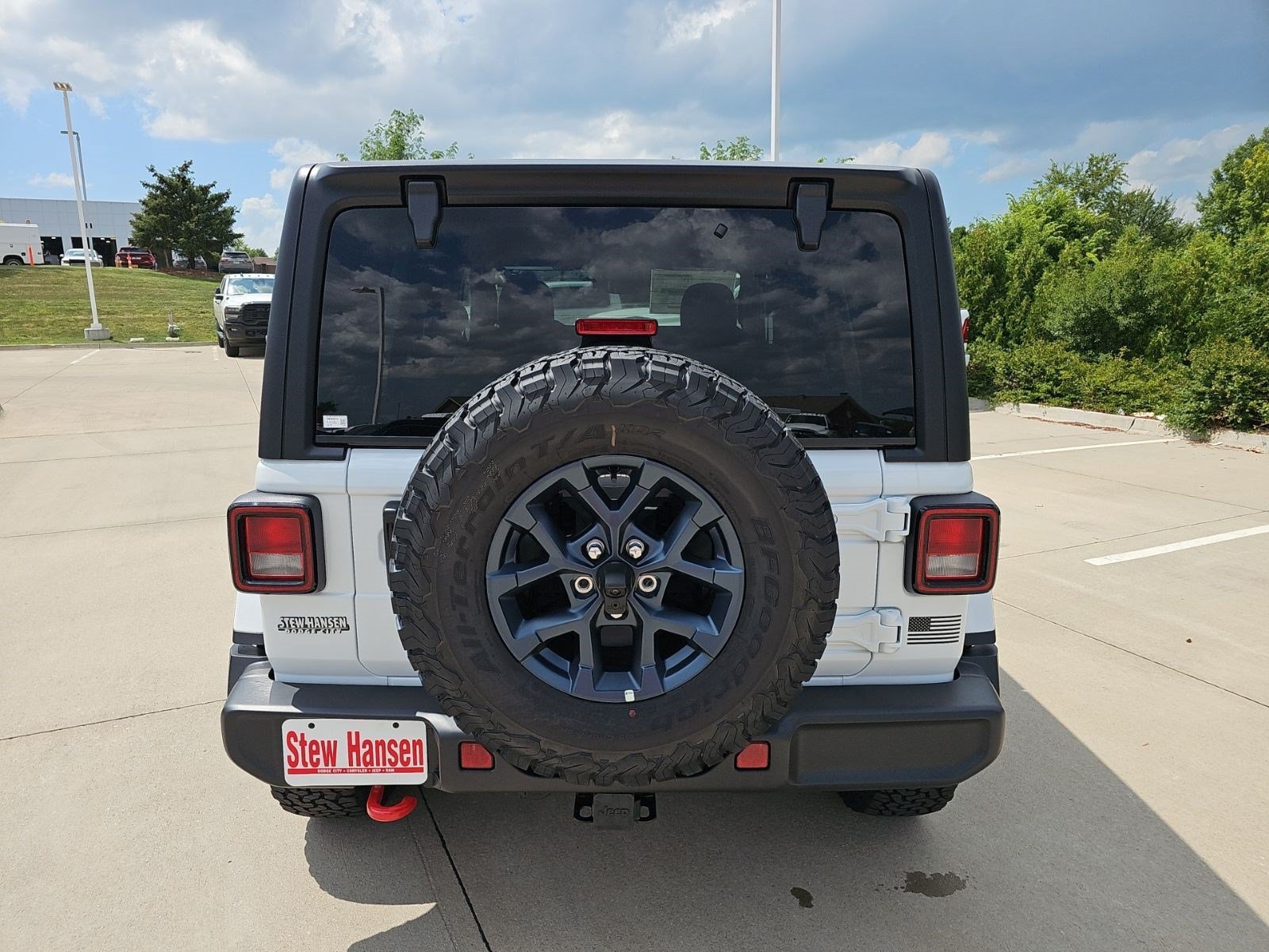 New 2026 Bright White Clearcoat Jeep America 250 image 4