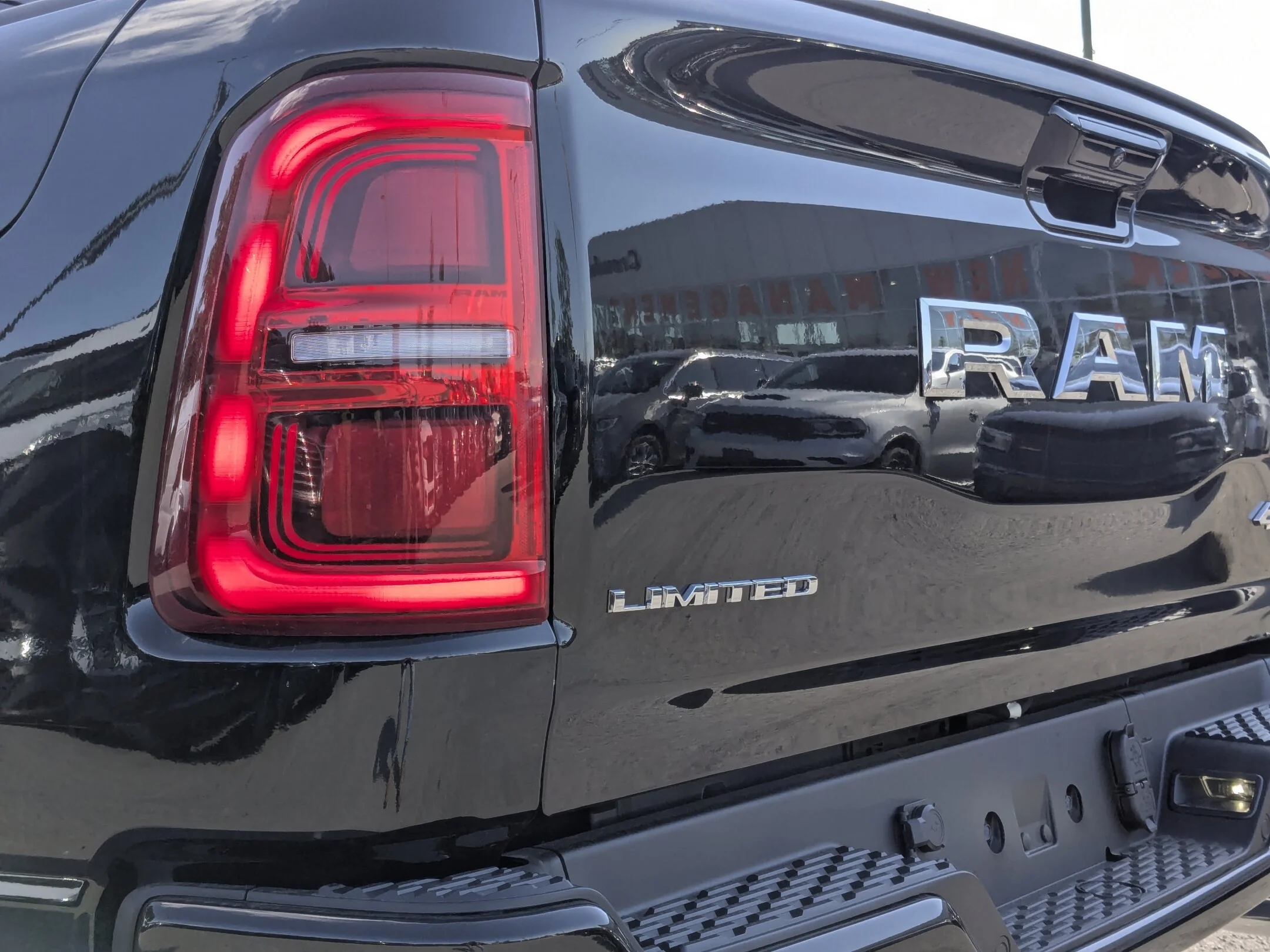 New 2026 Black RAM Limited - - Level A Grp - Pano Sunroof - 14.4 Uconnect NAV - Surround View Camera & More! image 11