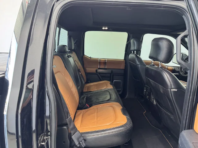 Used 2016 Shadow Black Ford Limited image 19