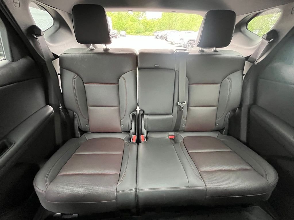 Used 2019 Red Chevrolet RS image 27