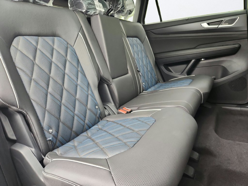 New 2026 Silver Volkswagen SEL Premium R-Line image 27