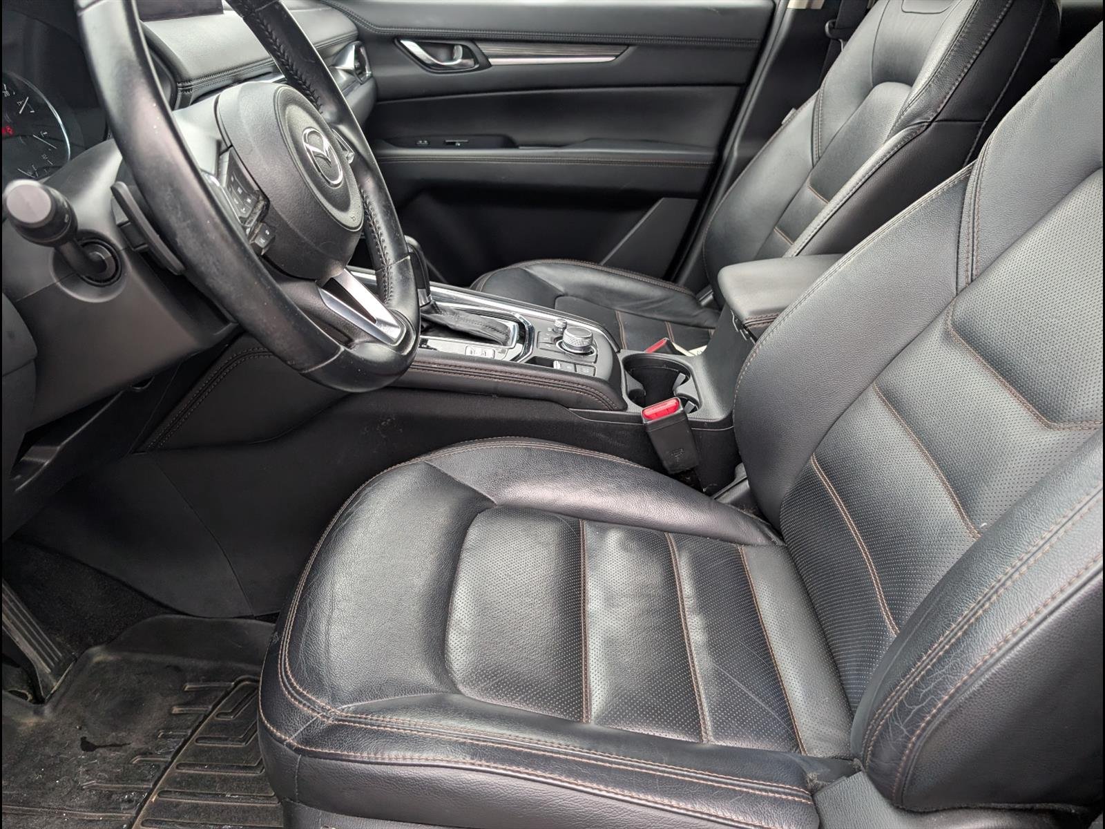 Used 2021 Soul Red Crystal Metallic Mazda Grand Touring image 12
