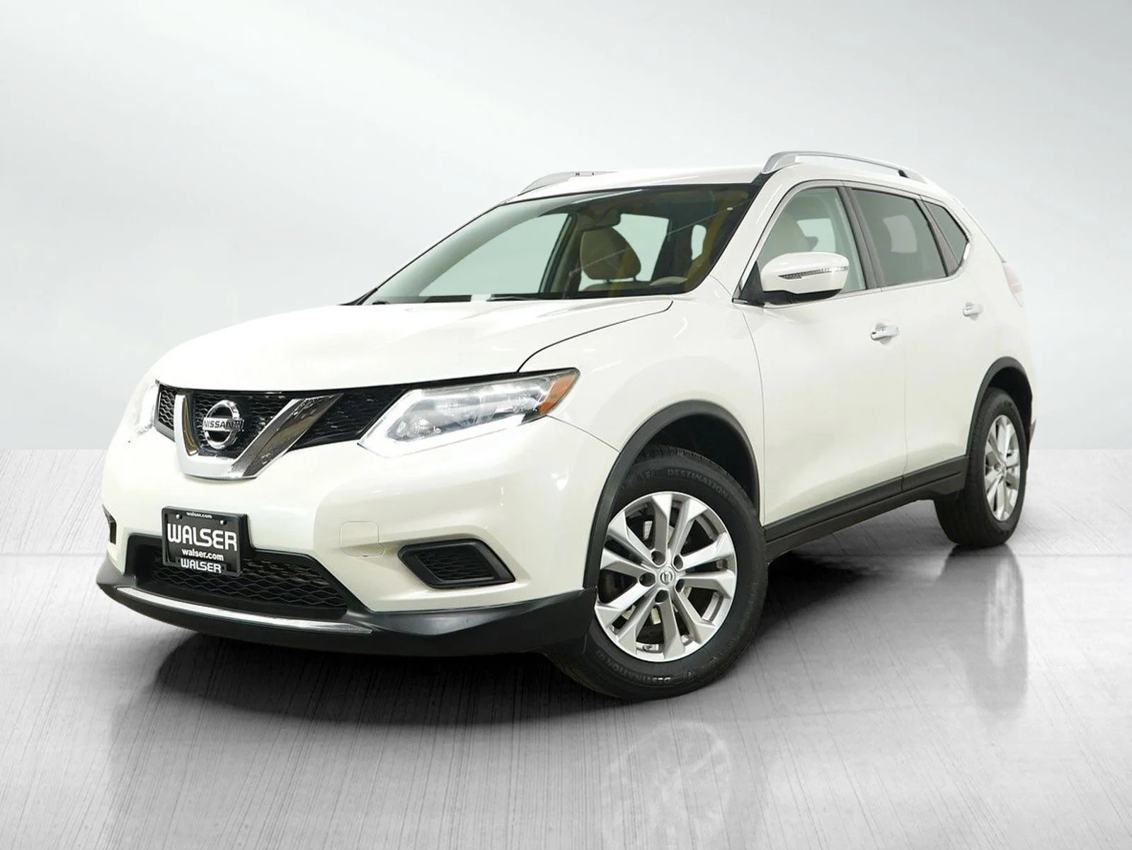 Certified 2015 Nissan Rogue SV with VIN KNMAT2MV3FP566909 for sale in Burnsville, Minnesota