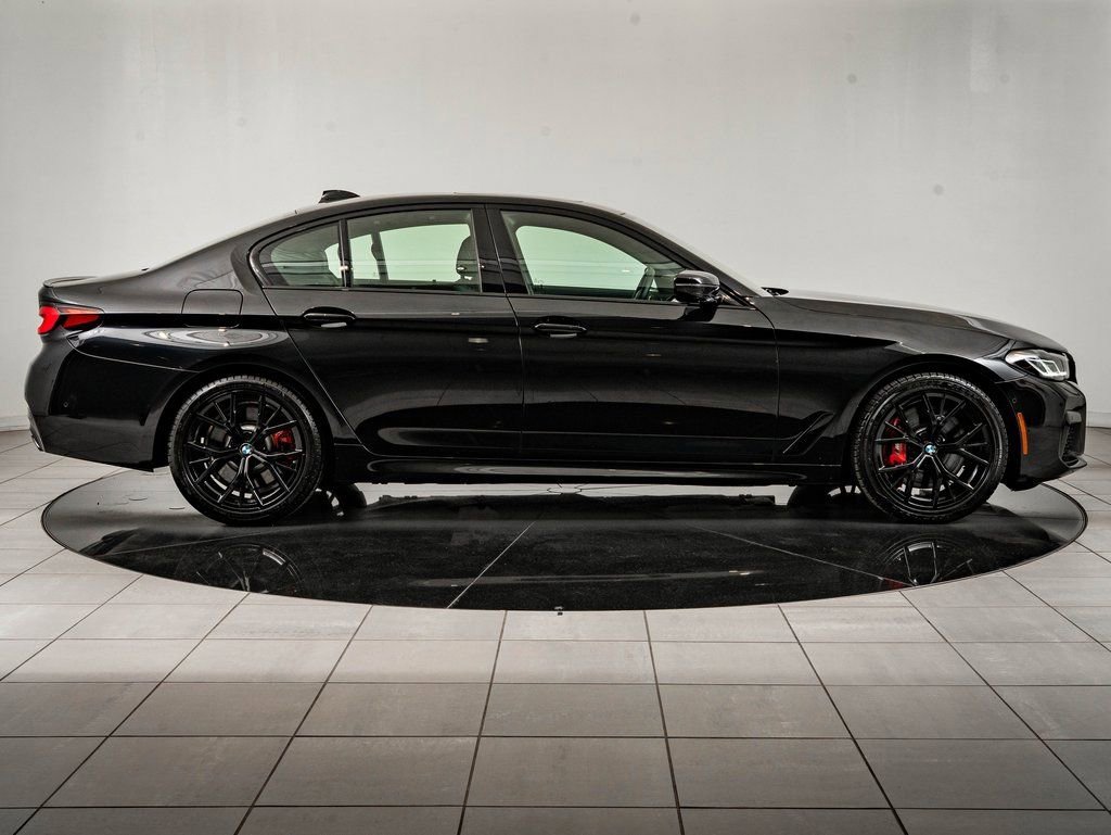 Used 2023 Black Sapphire Metallic BMW 540i xDrive image 11